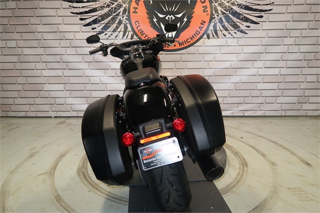 2018 Harley-Davidson Softail Sport Glide at Wolverine Harley-Davidson