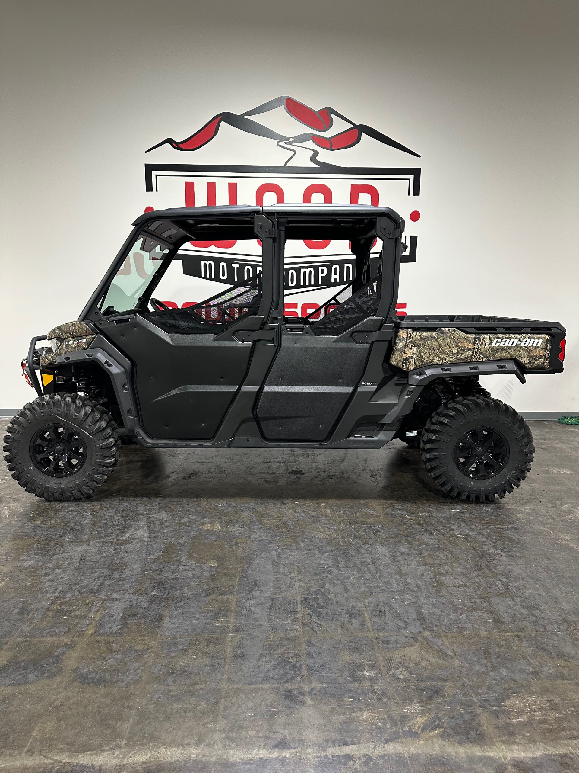 2023 Can-Am Defender MAX X mr HD10 at Wood Powersports Harrison
