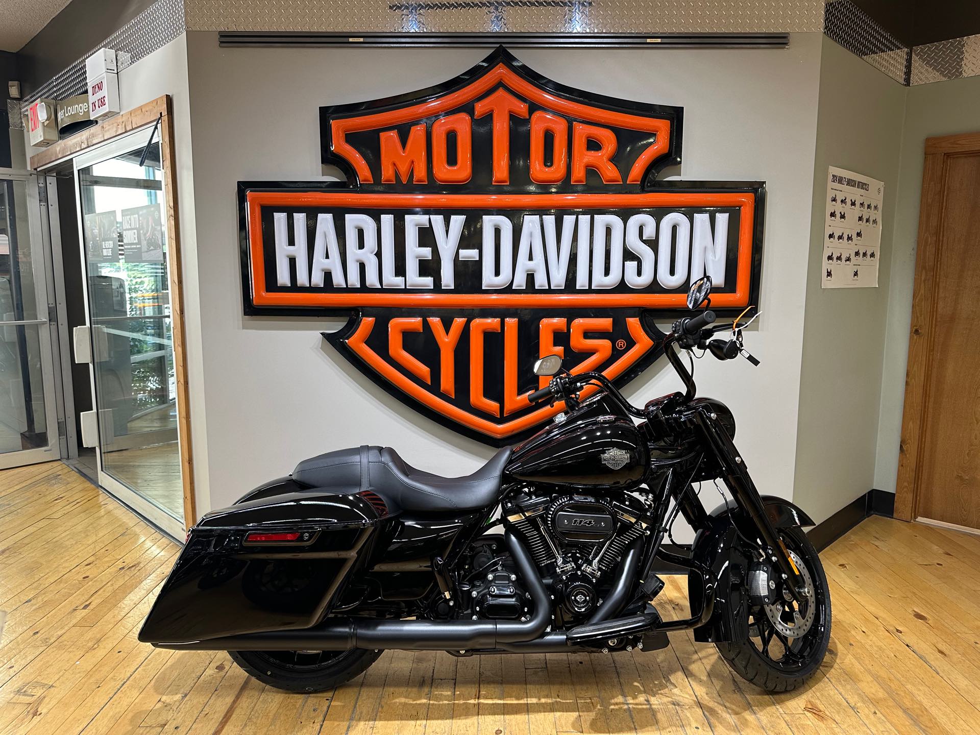 2024 Harley-Davidson Road King Special at Zips 45th Parallel Harley-Davidson