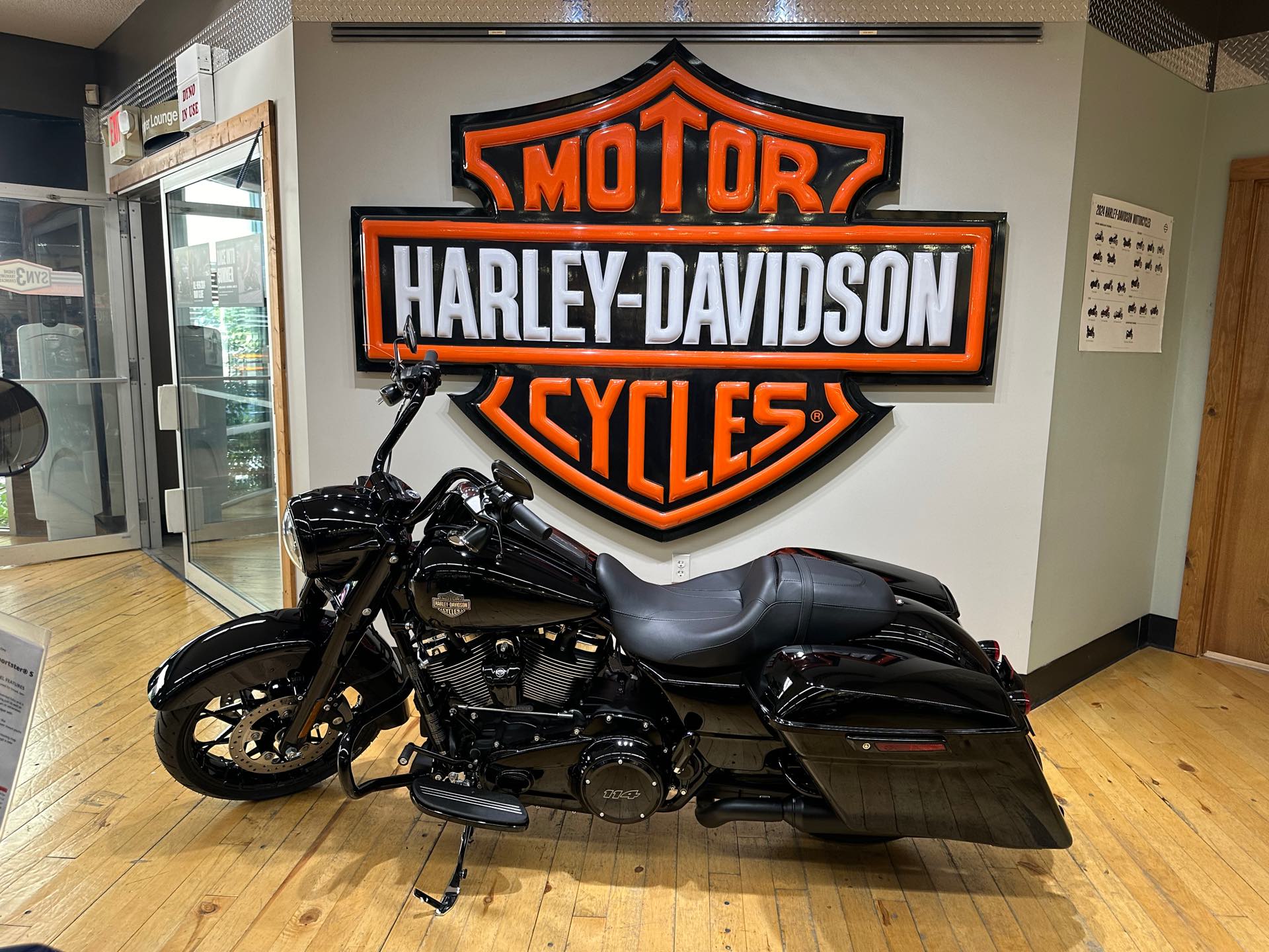 2024 Harley-Davidson Road King Special at Zips 45th Parallel Harley-Davidson