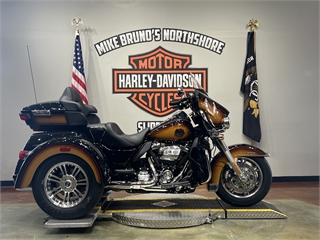 2021 Harley-Davidson® CVO™ Tri Glide® near me Augusta ME - Big
