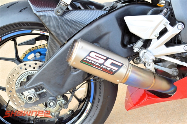 2021 Honda CBR1000RR-R Fireblade SP at Shawnee Motorsports & Marine