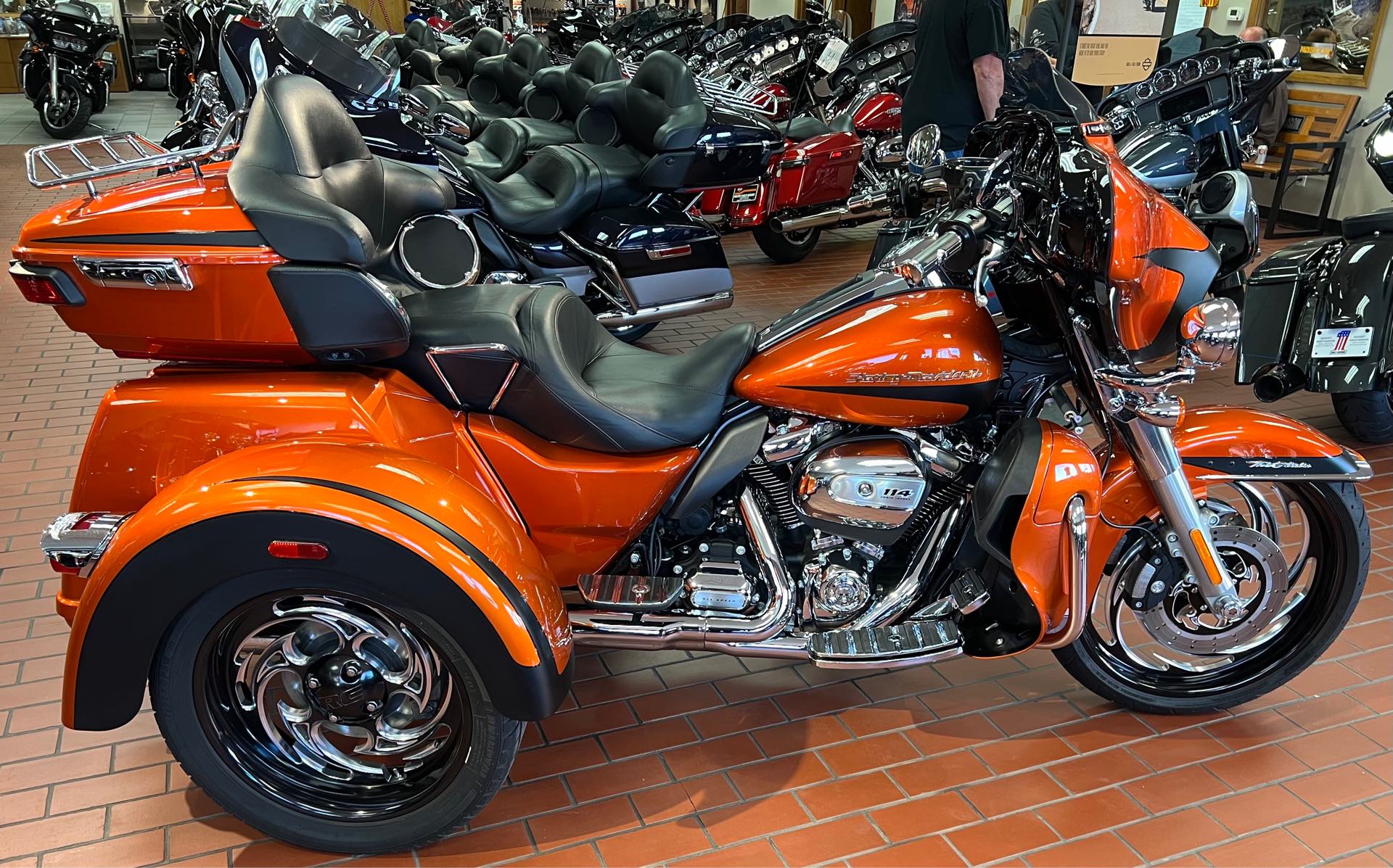 2019 Harley-Davidson Trike Tri Glide Ultra at Rooster's Harley Davidson
