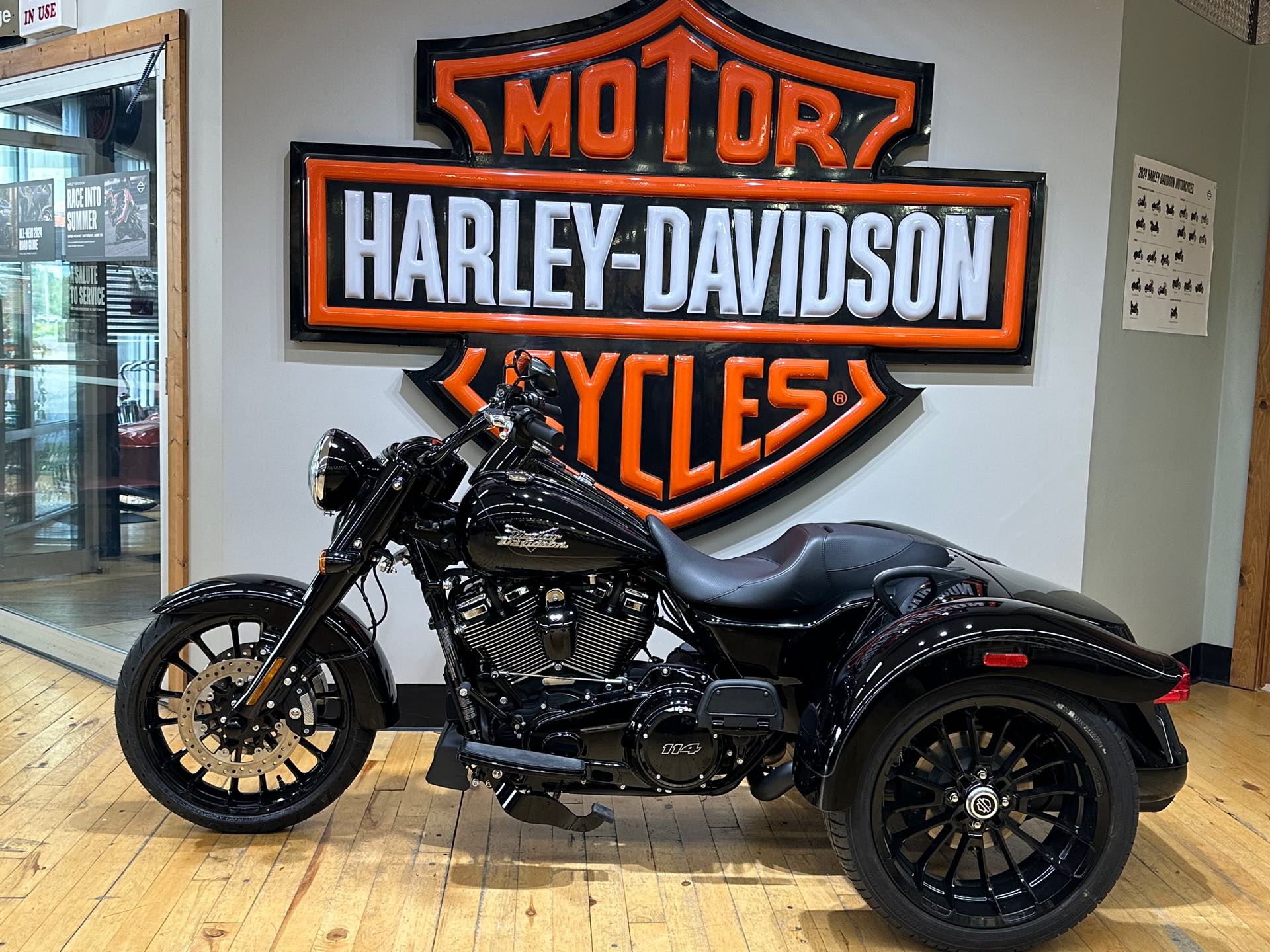 2024 Harley-Davidson Trike Freewheeler at Zips 45th Parallel Harley-Davidson