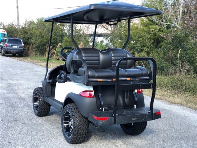 2021 Club Car Villager 4 Electric 