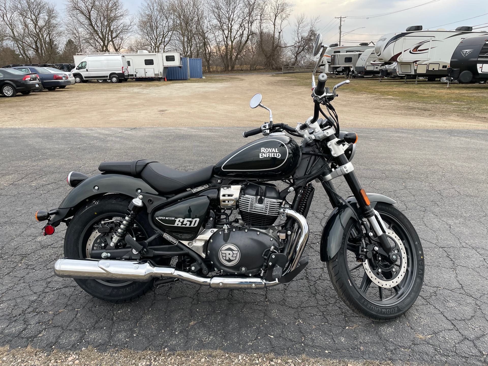 2024 Royal Enfield Super Meteor 650 at Randy's Cycle