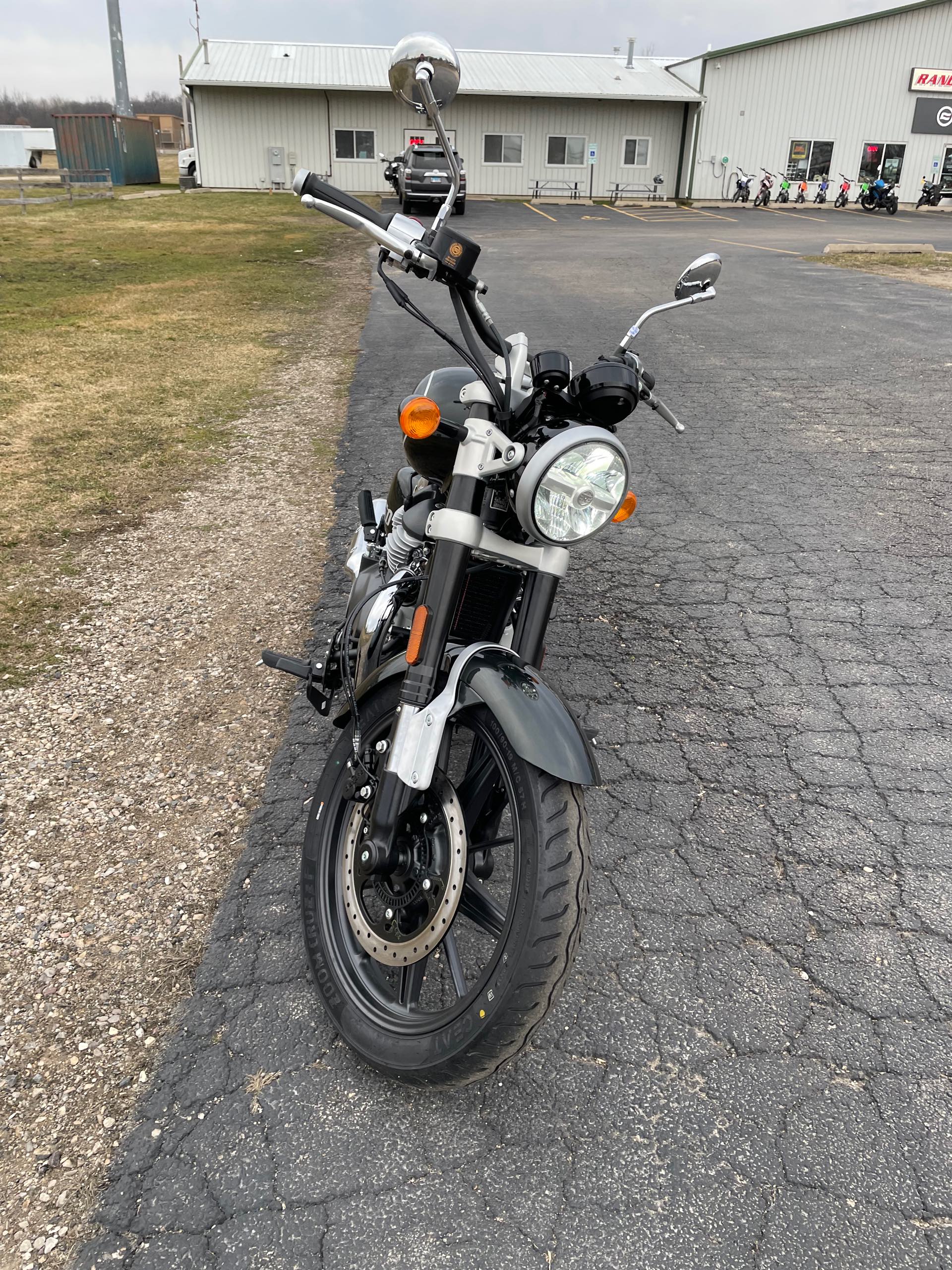 2024 Royal Enfield Super Meteor 650 at Randy's Cycle