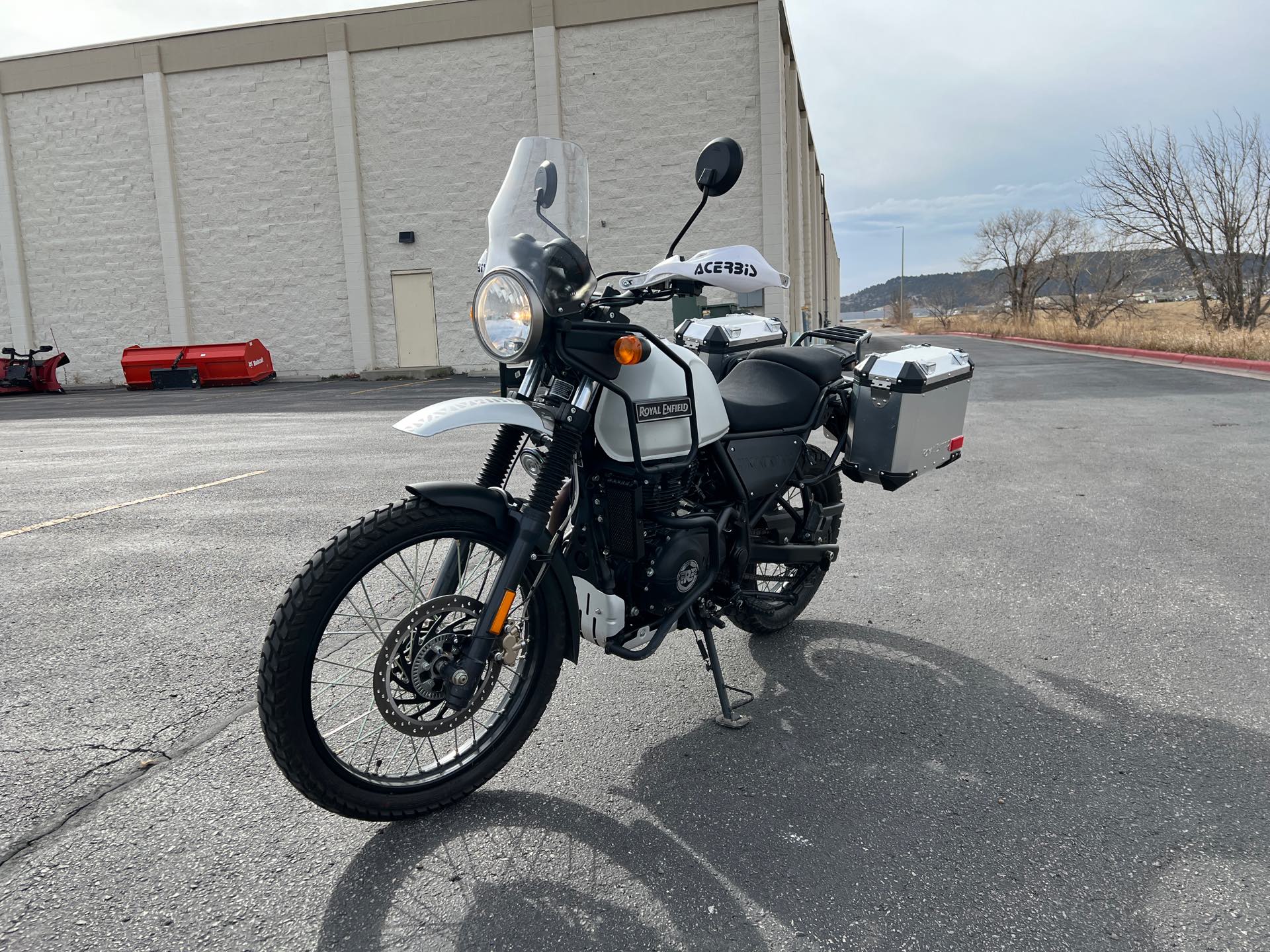 2019 Royal Enfield Himalayan Base at Mount Rushmore Motorsports