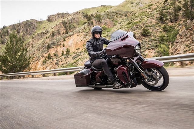 2019 Harley-Davidson Street Glide CVO Street Glide at Texoma Harley-Davidson