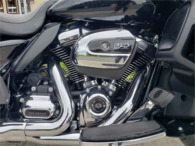 2019 Harley-Davidson Road Glide Ultra at Classy Chassis & Cycles