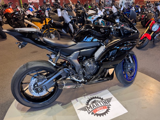 2022 Yamaha YZF R7 at Martin Moto