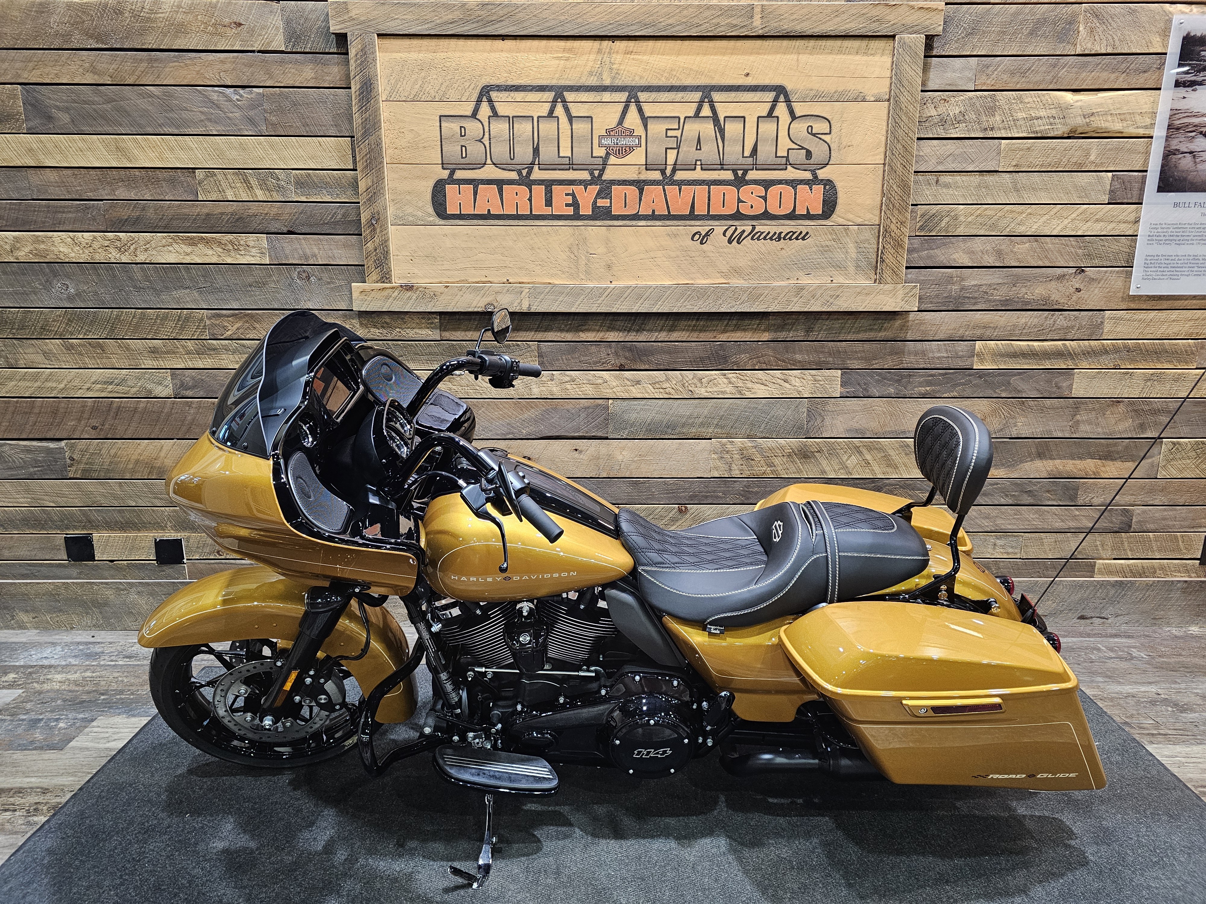2023 Harley-Davidson Road Glide Special at Bull Falls Harley-Davidson