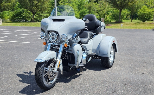 2024 Harley-Davidson Trike Tri Glide Ultra at All American Harley-Davidson, Hughesville, MD 20637