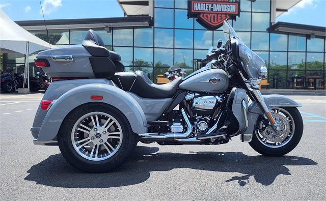 2024 Harley-Davidson Trike Tri Glide Ultra at All American Harley-Davidson, Hughesville, MD 20637