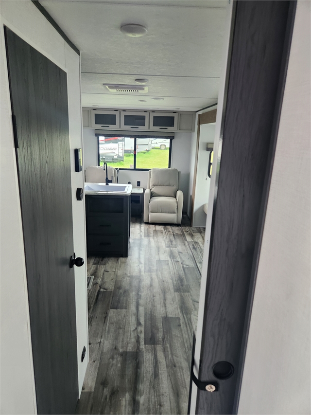 2024 Dutchmen Aspen Trail LE 26RL at Prosser's Premium RV Outlet