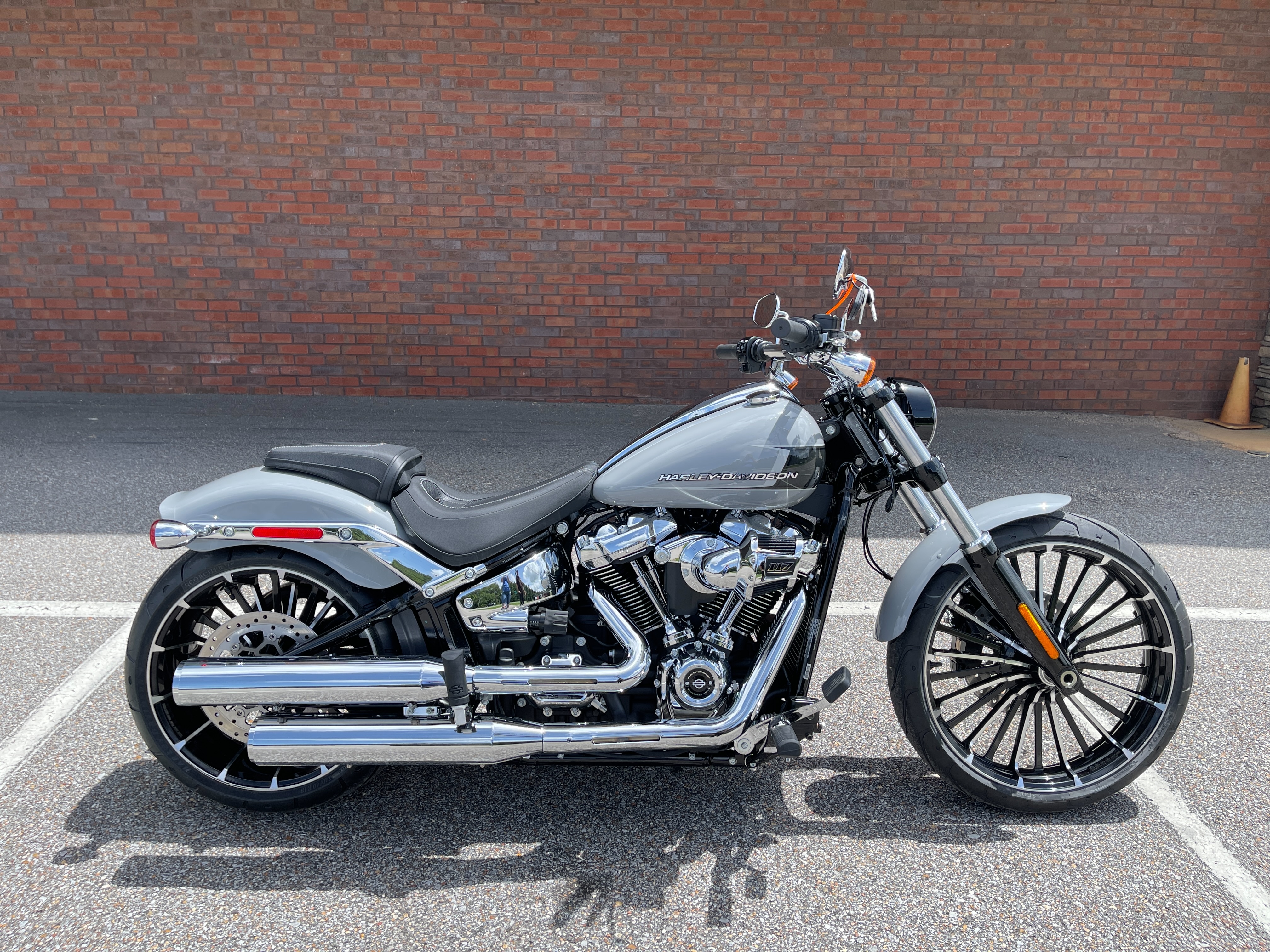 2024 Harley-Davidson Softail Breakout at Harley-Davidson of Dothan