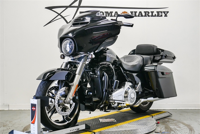 2016 Harley-Davidson Street Glide Base at Texoma Harley-Davidson