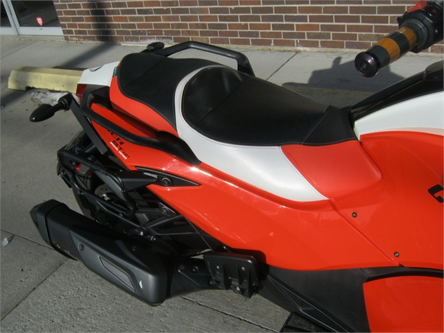 2015 Can Am Spyder ST-S SE at Brenny's Motorcycle Clinic, Bettendorf, IA 52722