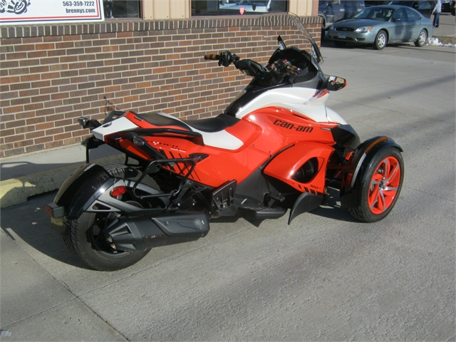 2015 Can Am Spyder ST-S SE at Brenny's Motorcycle Clinic, Bettendorf, IA 52722