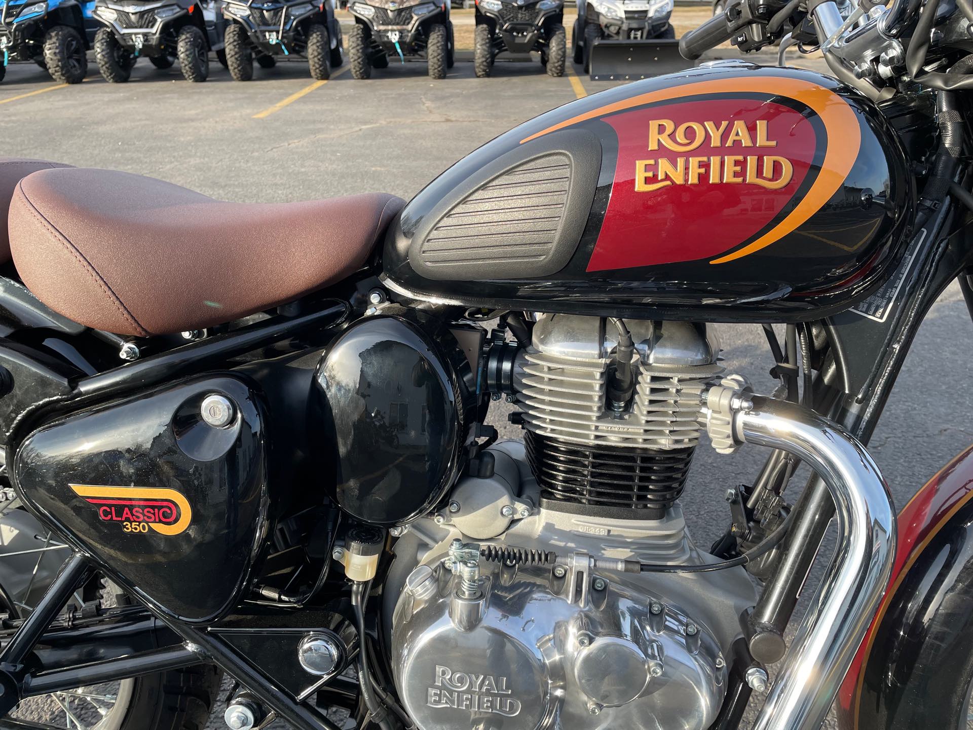 2023 Royal Enfield Classic 350 at Randy's Cycle