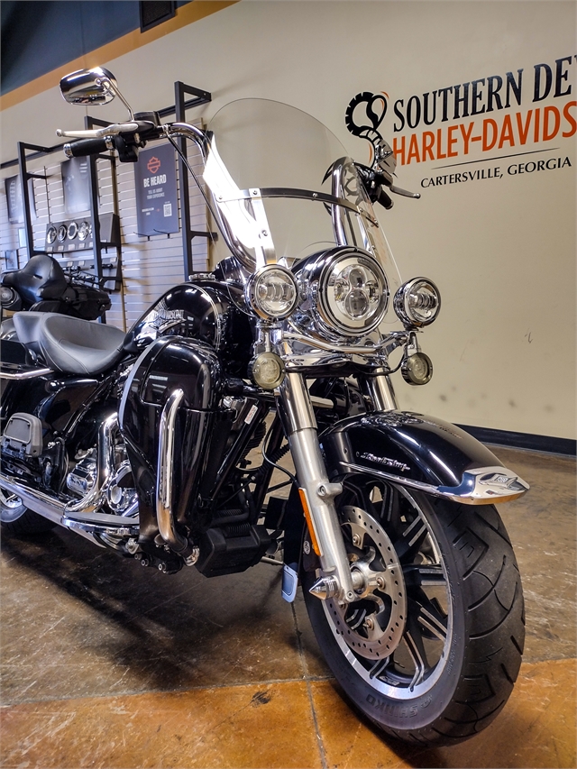 2016 Harley-Davidson Road King Base at Southern Devil Harley-Davidson