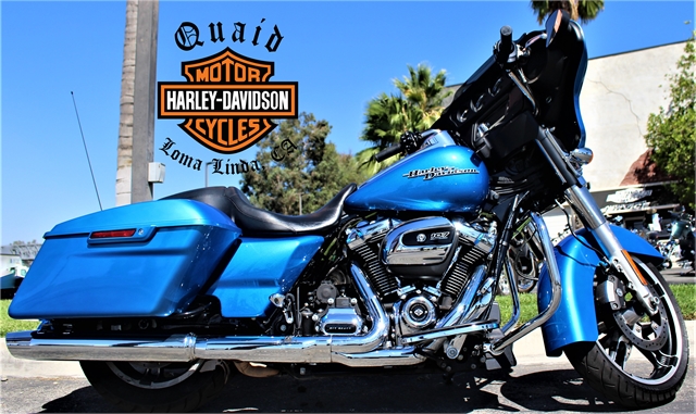 2018 harley davidson street glide blue