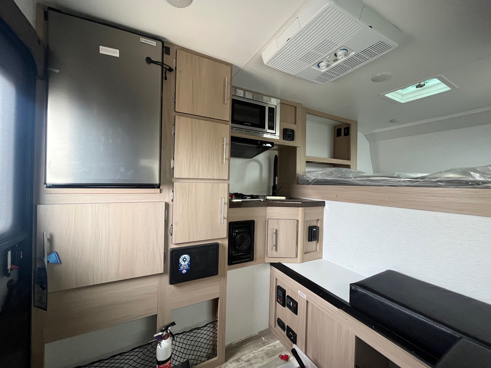 2023 Travel Lite 650U at Prosser's Premium RV Outlet