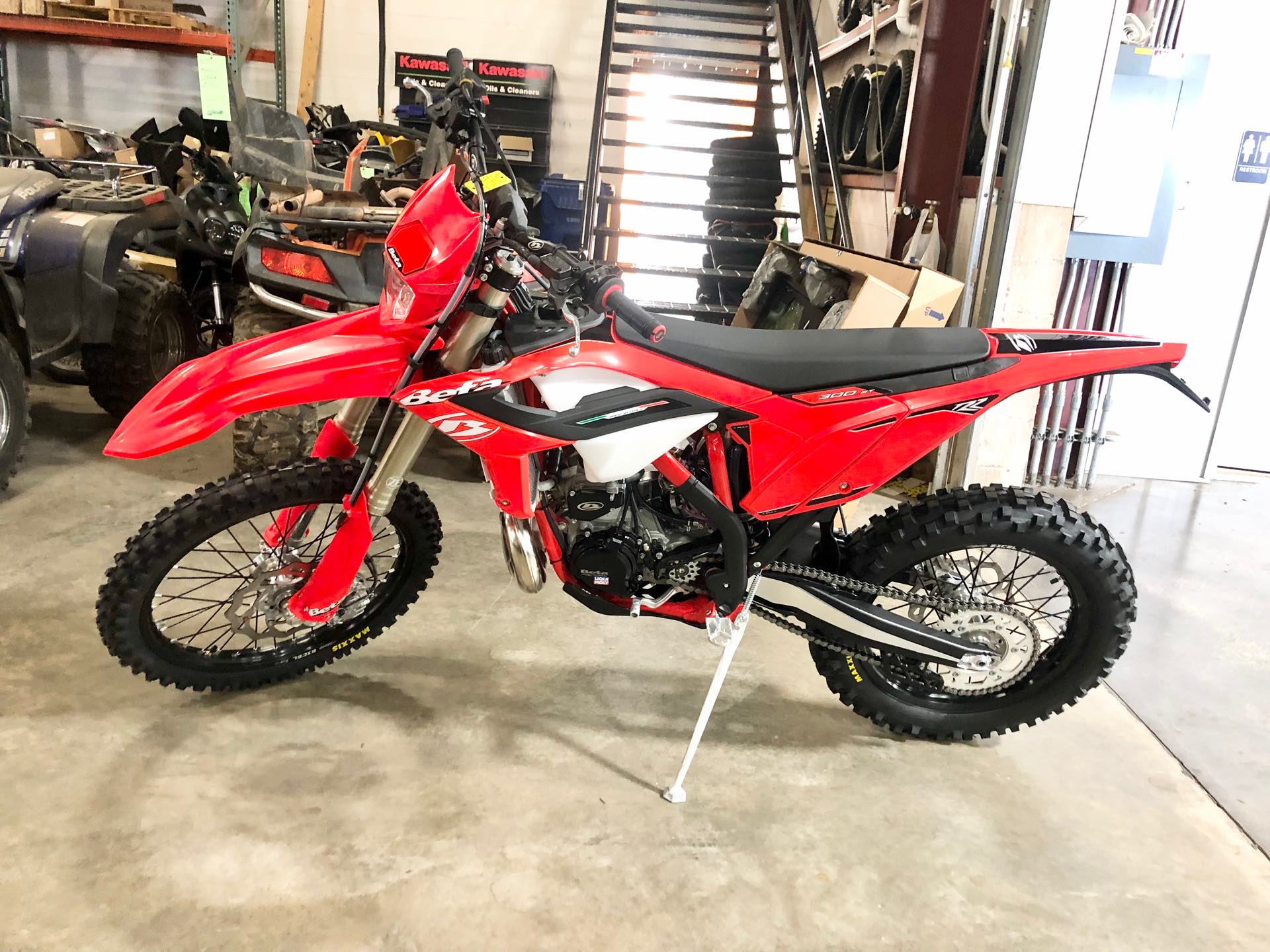 2023 BETA RR 300 2-Stroke at Rod's Ride On Powersports