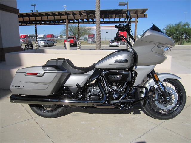 2023 Harley-Davidson Road Glide CVO Road Glide at Laredo Harley Davidson