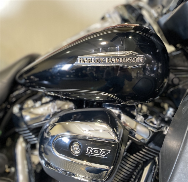 2017 Harley-Davidson Electra Glide Ultra Classic at Gasoline Alley Harley-Davidson (Red Deer)