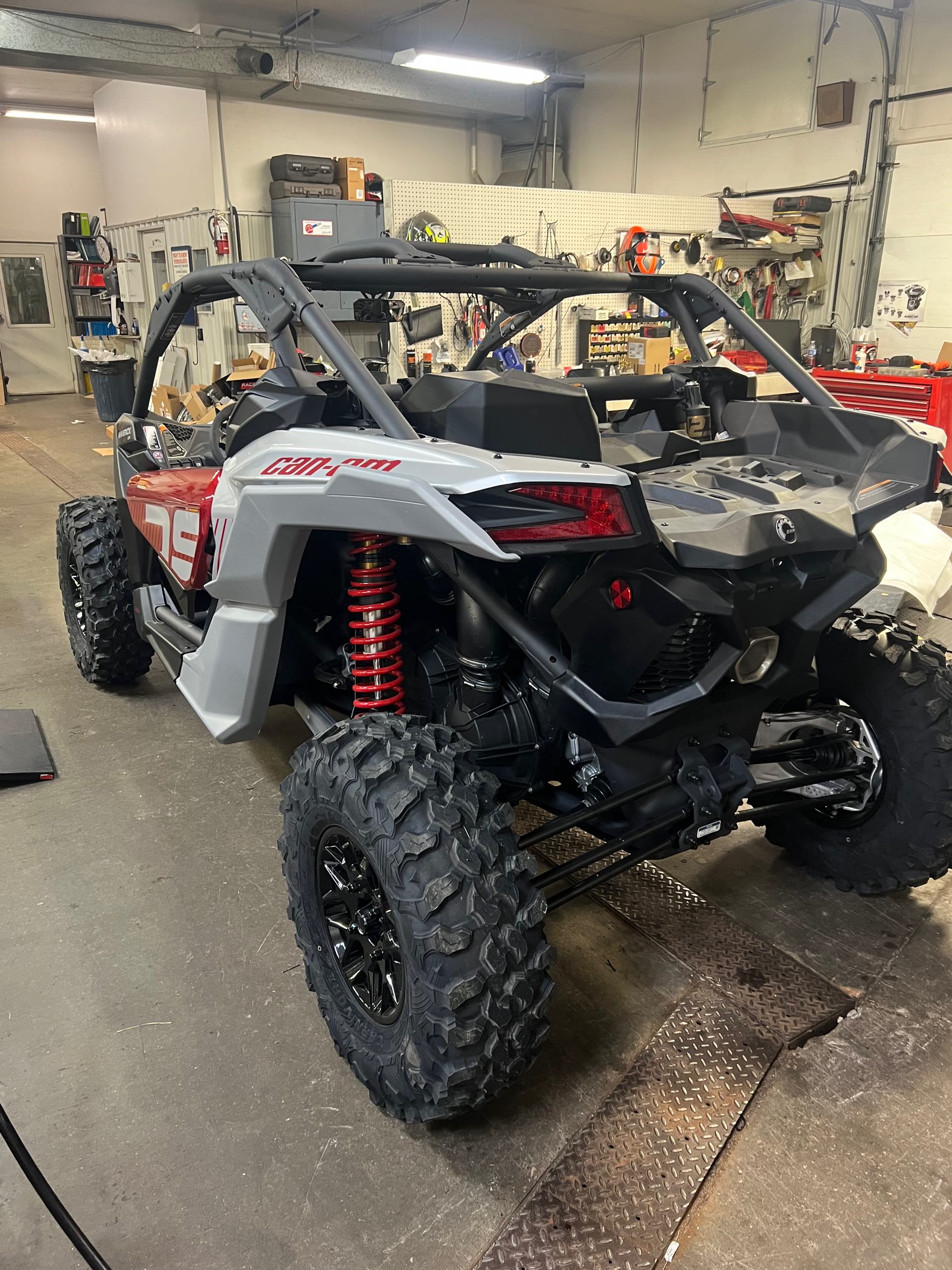 2024 Can-Am Maverick X3 DS TURBO at Iron Hill Powersports