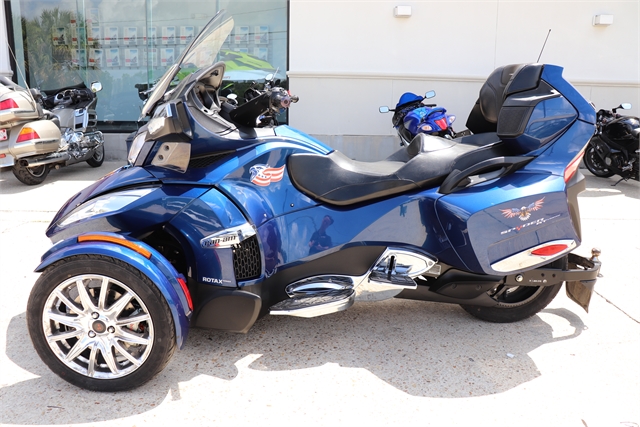 2016 Can-Am Spyder RT Limited at Friendly Powersports Baton Rouge