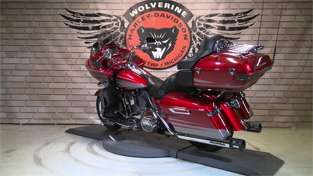 2016 Harley-Davidson Road Glide CVO Ultra at Wolverine Harley-Davidson