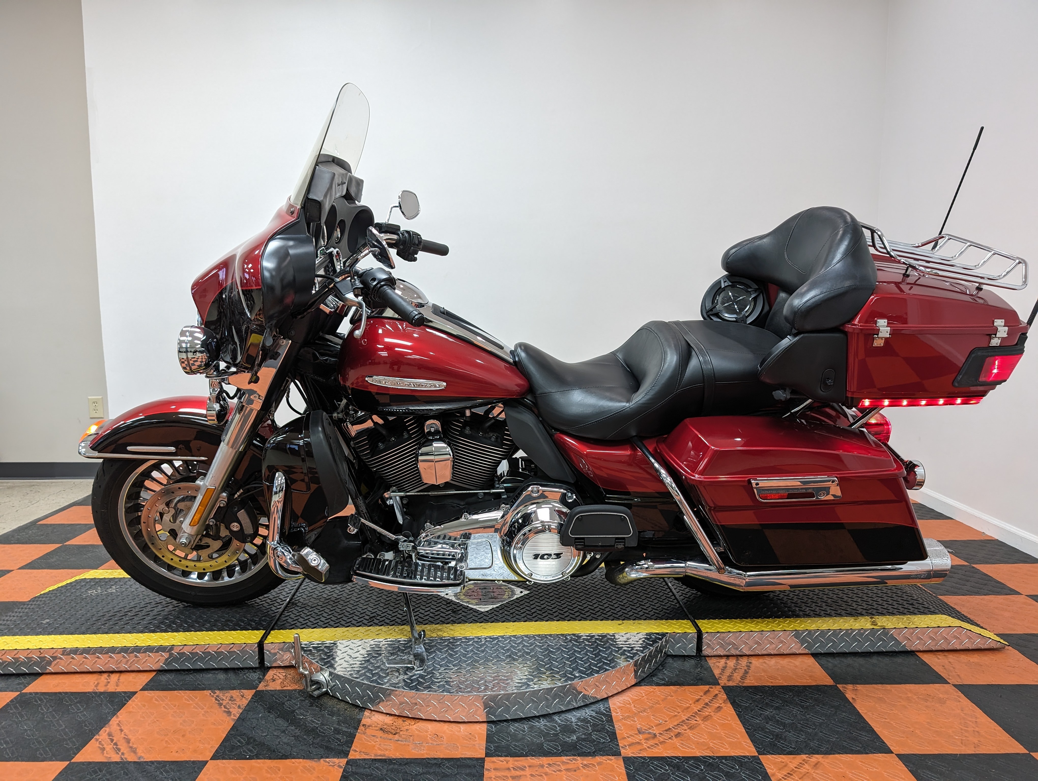 2013 Harley-Davidson Electra Glide Ultra Limited at Harley-Davidson of Indianapolis