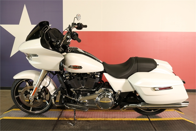 2024 Harley-Davidson Road Glide Base at Texas Harley