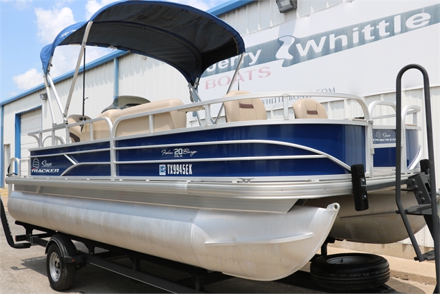 2017 Sun Tracker Fishing Barge 20 Deluxe at Jerry Whittle Boats