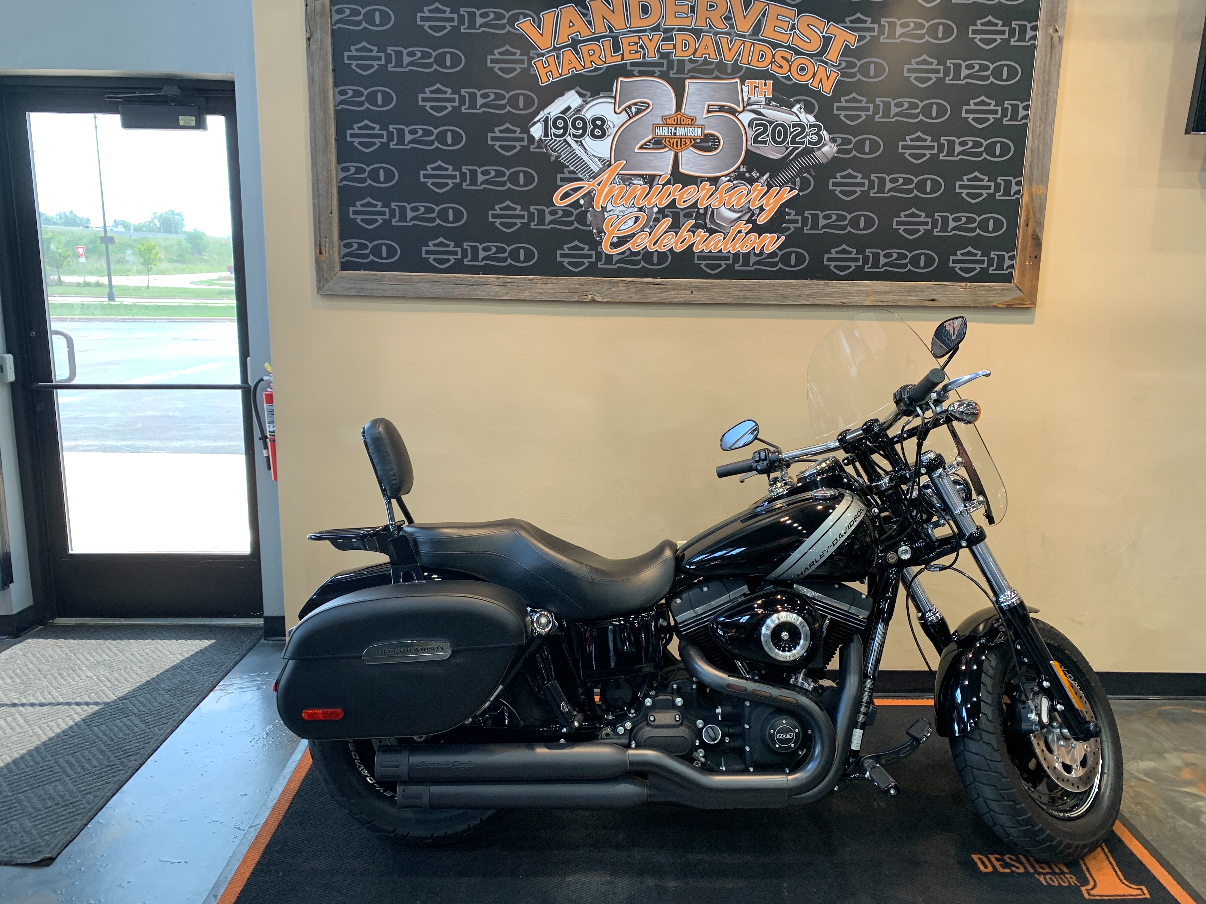 2015 Harley-Davidson Dyna Fat Bob at Vandervest Harley-Davidson, Green Bay, WI 54303