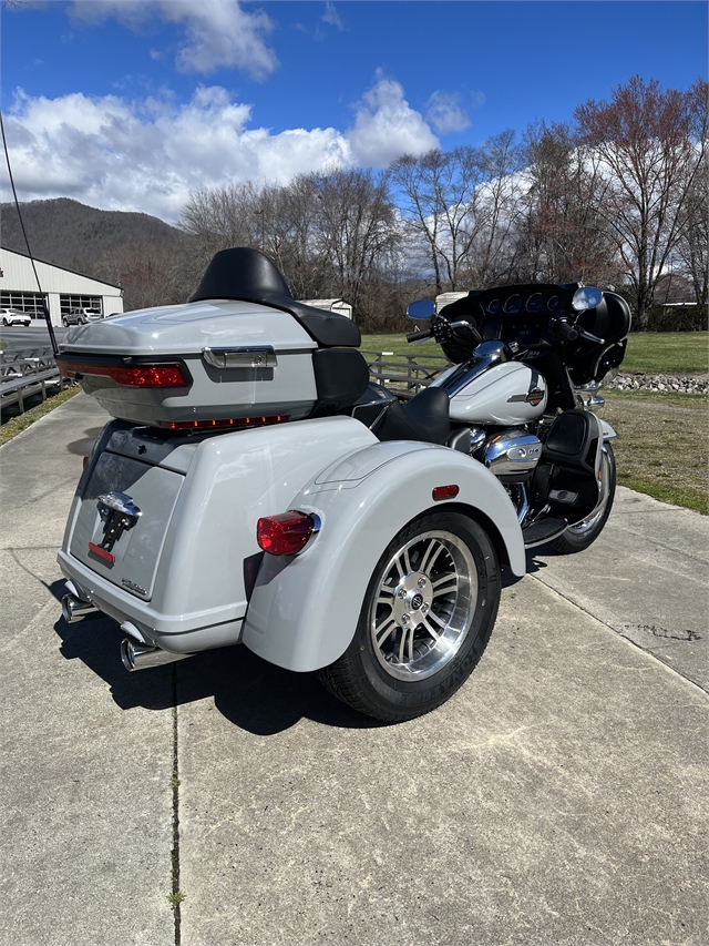 2024 Harley-Davidson Trike Tri Glide Ultra at Harley-Davidson of Asheville