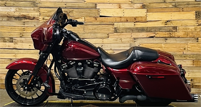 2018 Harley-Davidson Street Glide Special at Lumberjack Harley-Davidson
