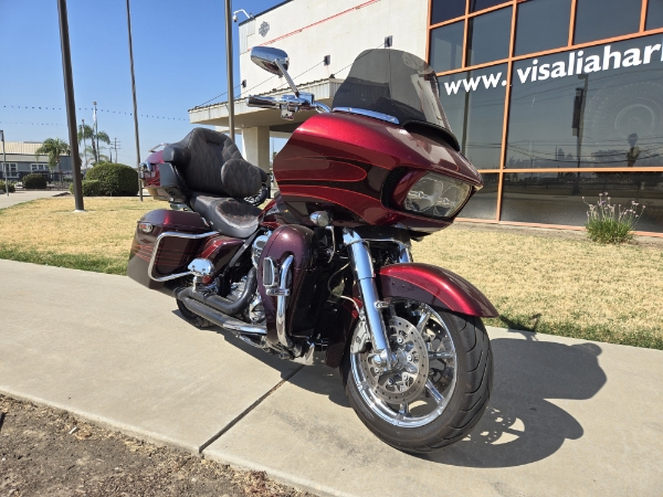 2015 Harley-Davidson Road Glide CVO Ultra at Visalia Harley-Davidson