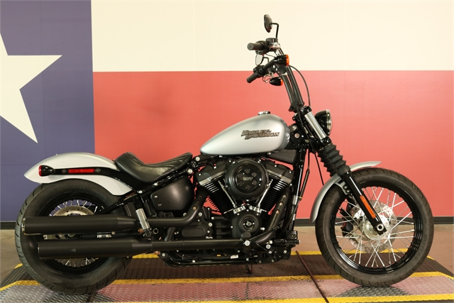 2020 Harley-Davidson Softail Street Bob at Texas Harley