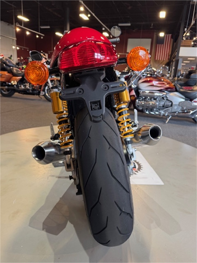 2016 Triumph Thruxton 1200 R at Martin Moto