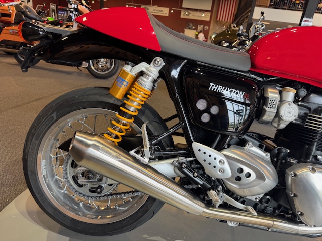 2016 Triumph Thruxton 1200 R at Martin Moto
