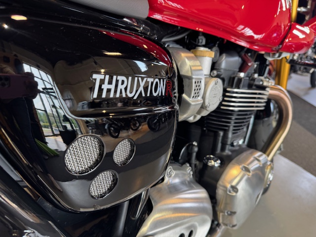 2016 Triumph Thruxton 1200 R at Martin Moto