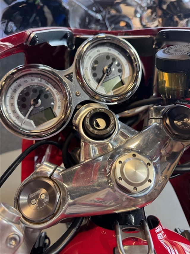 2016 Triumph Thruxton 1200 R at Martin Moto