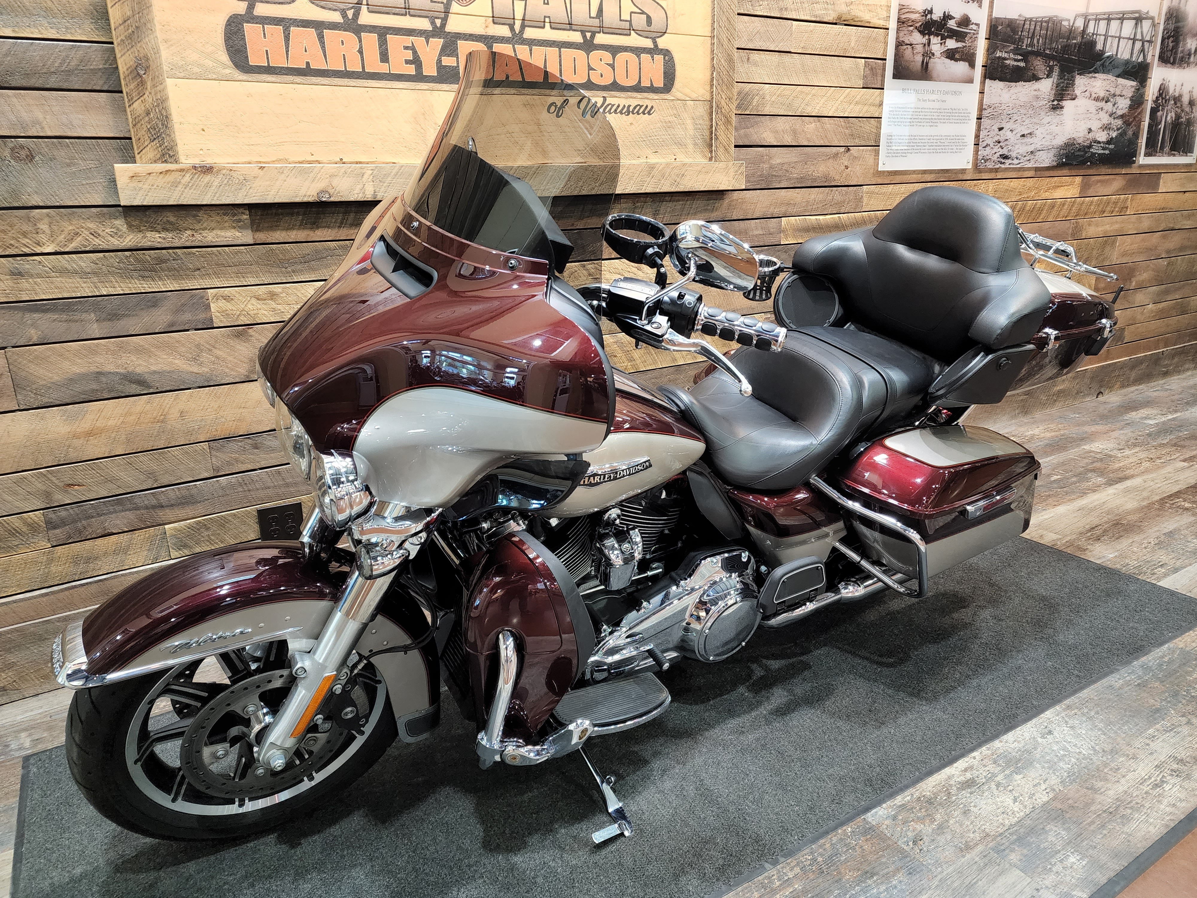 2018 Harley-Davidson Electra Glide Ultra Classic at Bull Falls Harley-Davidson