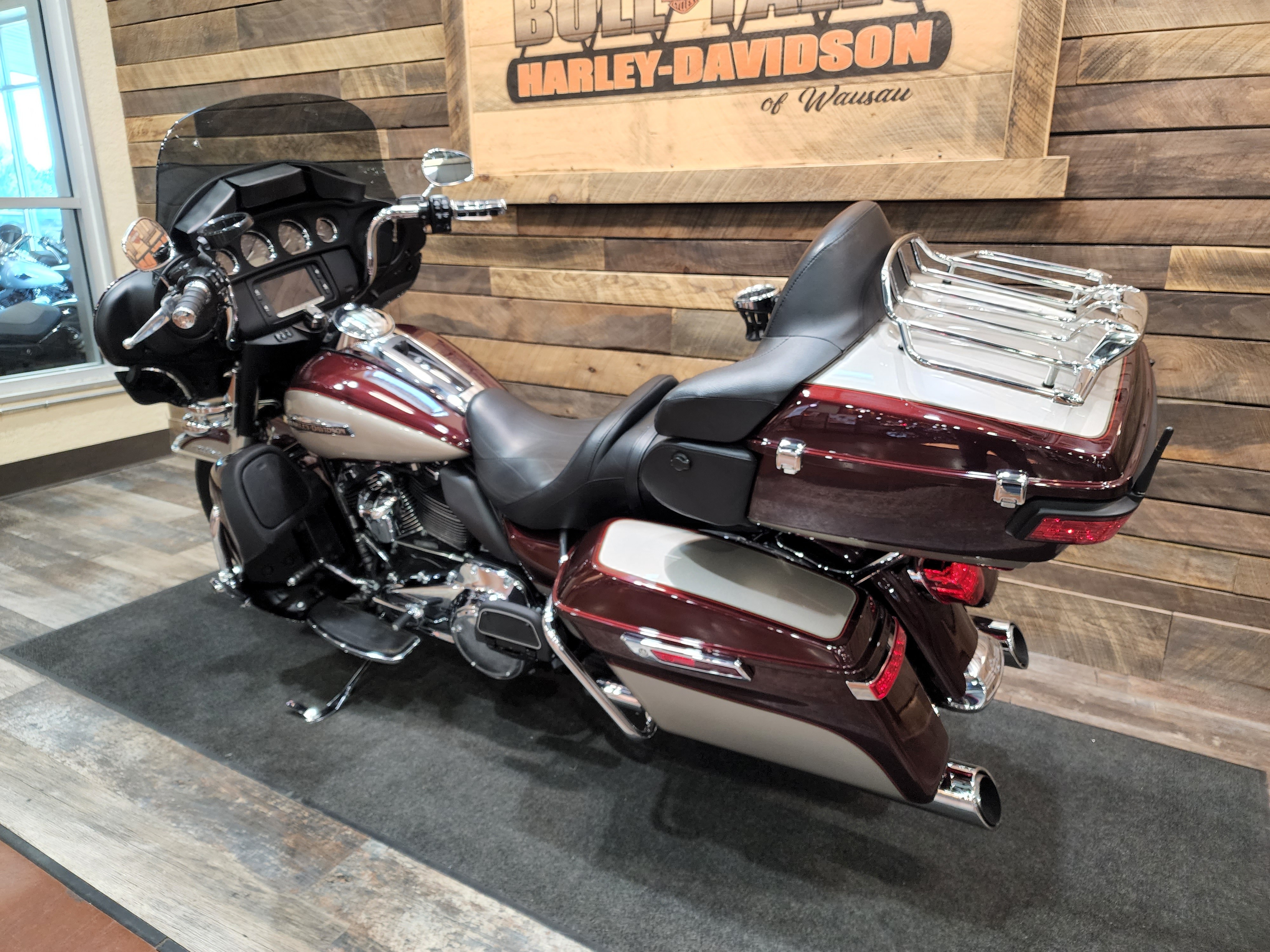 2018 Harley-Davidson Electra Glide Ultra Classic at Bull Falls Harley-Davidson