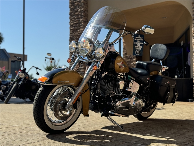 2017 Harley-Davidson Softail Heritage Softail Classic at Lucky Penny Cycles