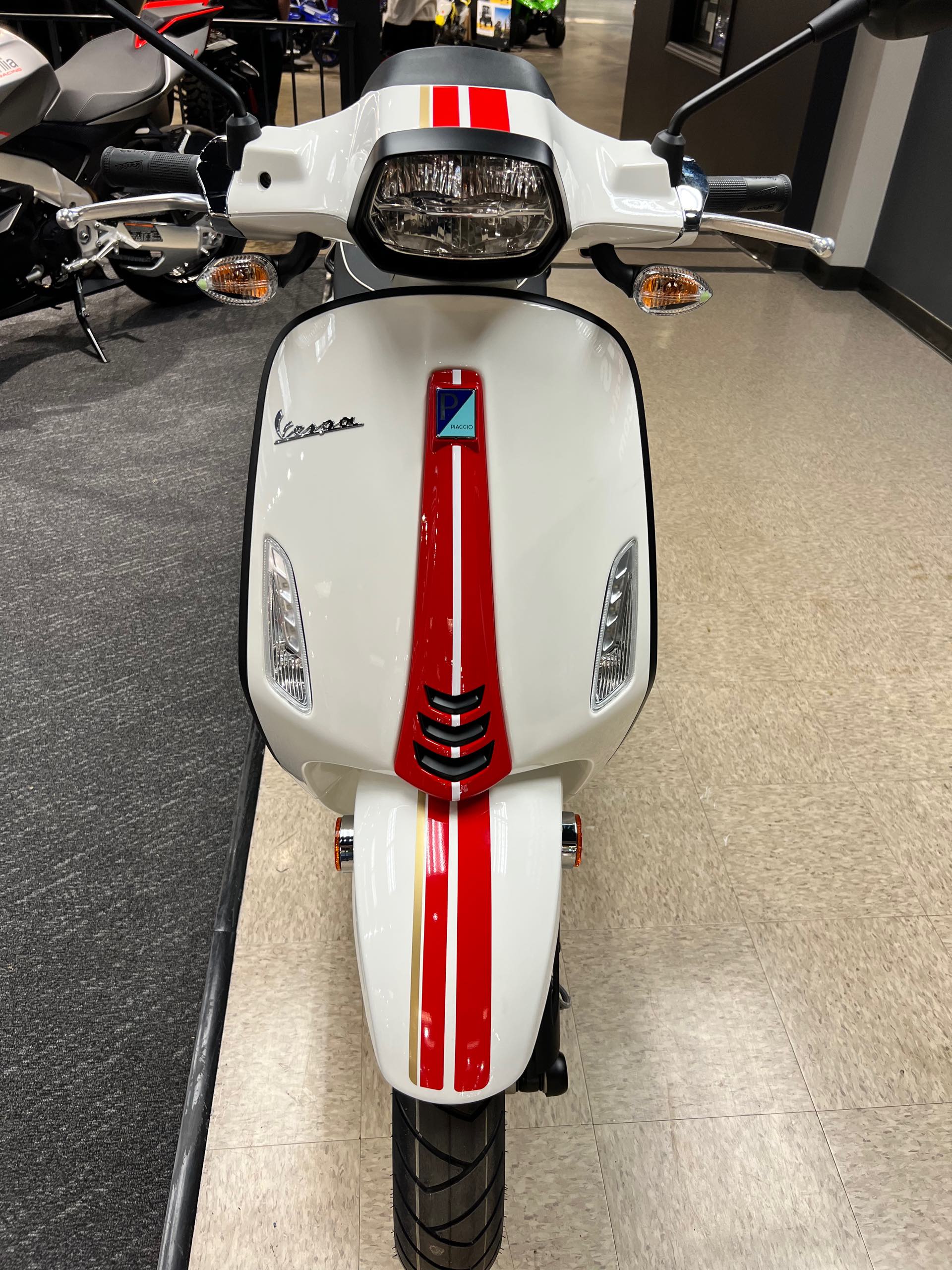 2022 Vespa Sprint 150 Racing Sixties at Sloans Motorcycle ATV, Murfreesboro, TN, 37129