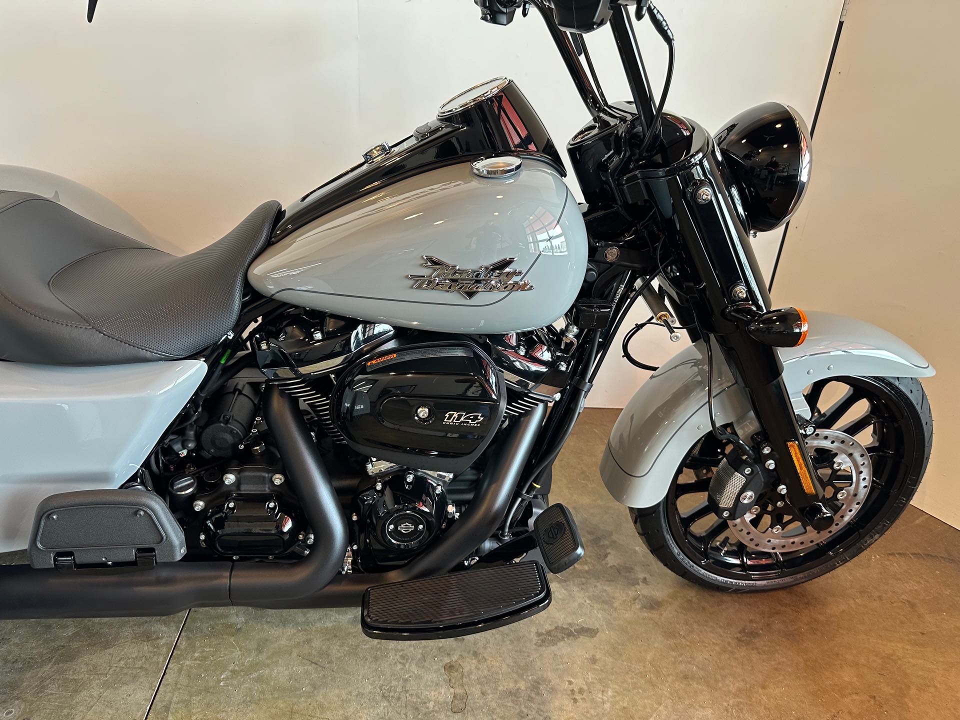 2024 Harley-Davidson Trike Freewheeler at Stutsman Harley-Davidson